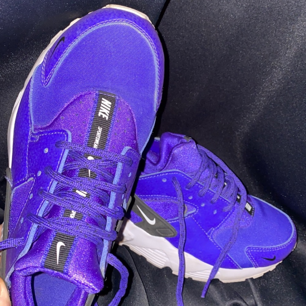 Nike Air Huarache Zip Purple